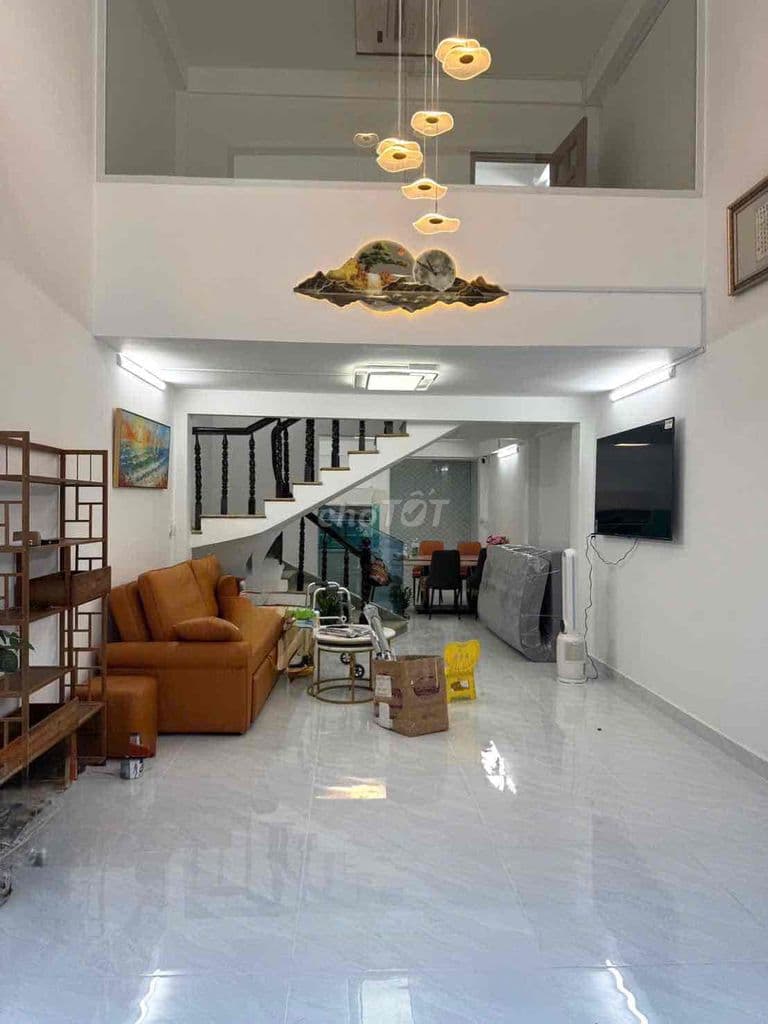 RẺ Thật Sự, Nhà 3 Tầng, 3PN- HXH Tặng Nội Thất - Nhỉnh 5Ty - Ảnh 2