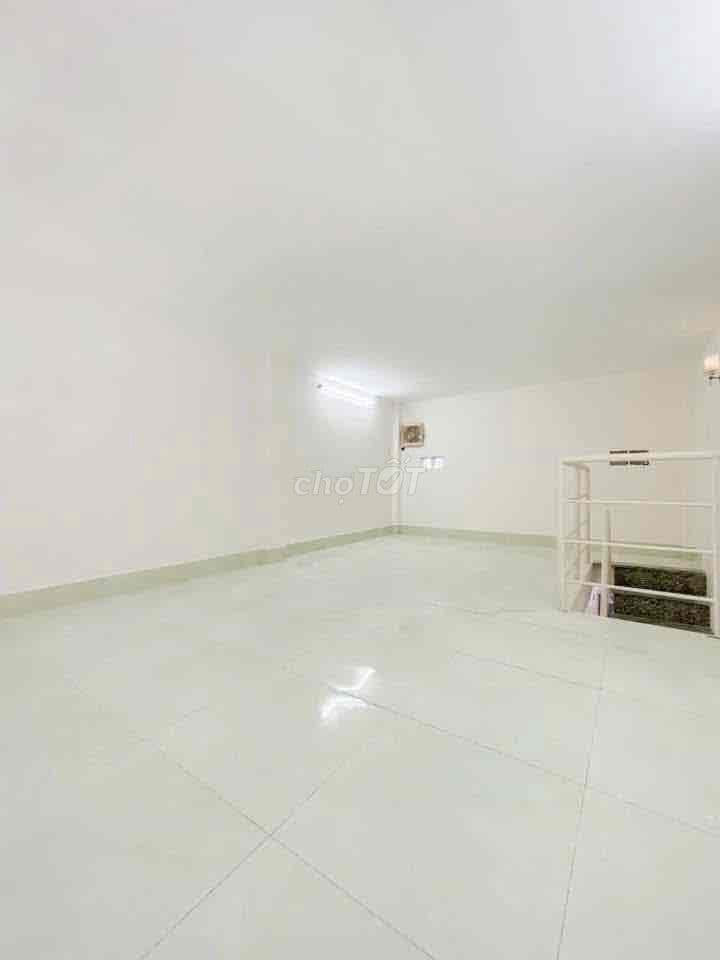 Bán nhà MT đs 10 KDC Nam Long An Lạc 4x14m có lửng giá 5.29 tỷ - Ảnh 3