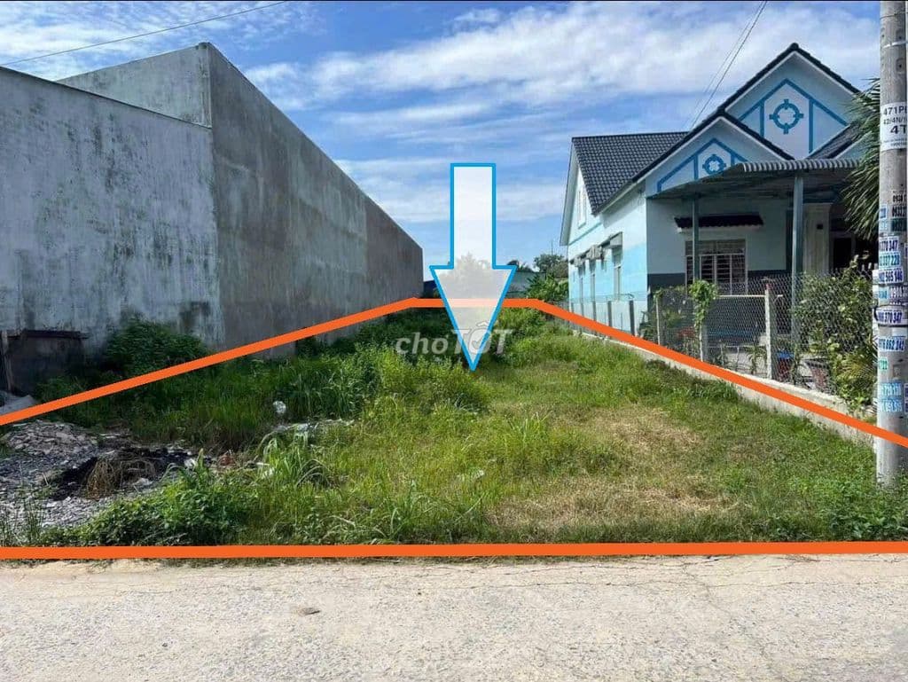 KẸT TIỀN BÁN GẤP ĐẤT RẺ HÓC MÔN GẦN DỰ ÁN VINHOME 200M2 ĐẦU TƯ