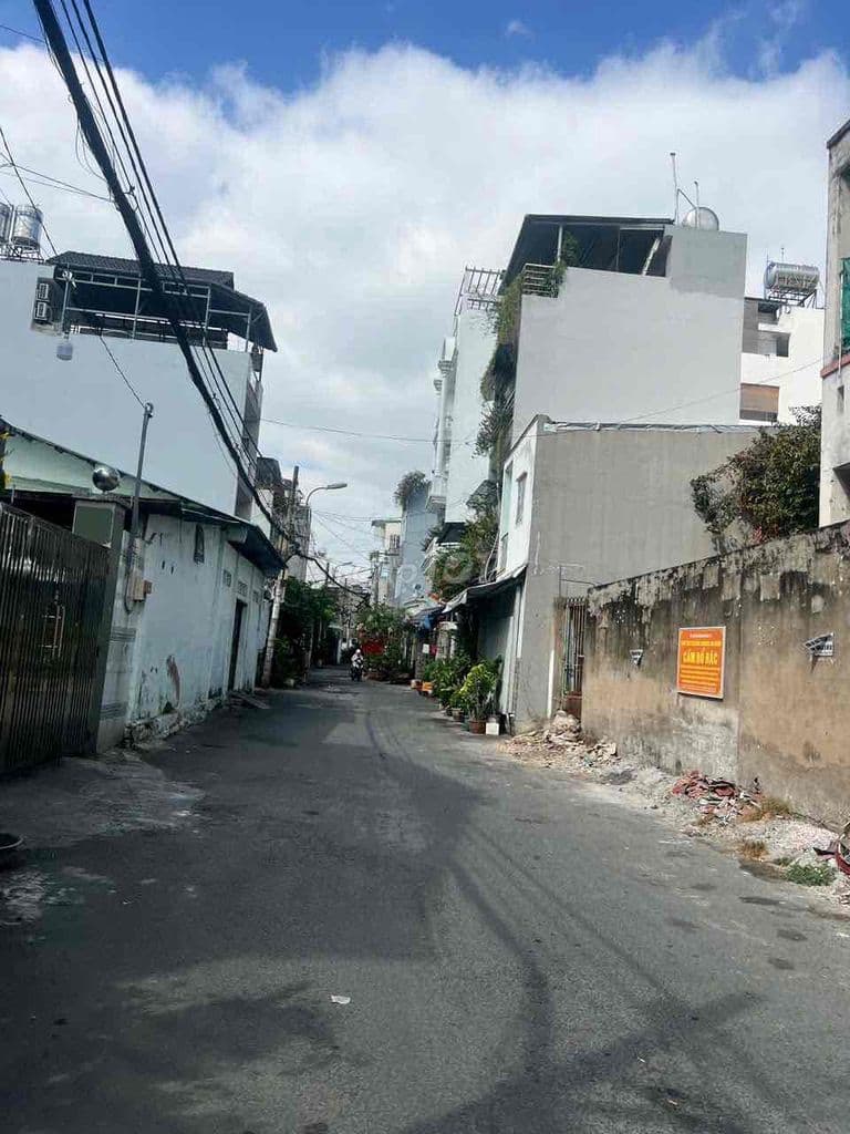 Giá 5tỷ6 - Nhà 3 x 15 đúc 3,5 tấm 4 pn , 3wc, sân thượng trước sau, đư - Ảnh 3