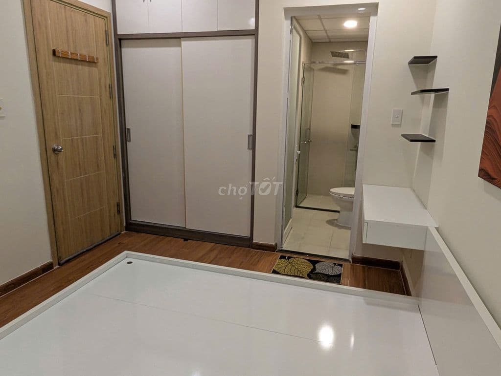 GĐ đi định cư Úc bán căn 2pn 2wc chung cư Dream Home gồm nội thất mới - Ảnh 3
