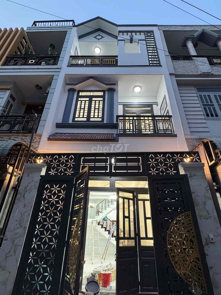 Nhà Bình Tân ( 4,4m x 15m ) 1 trệt 2Lầu, Nhà đẹp