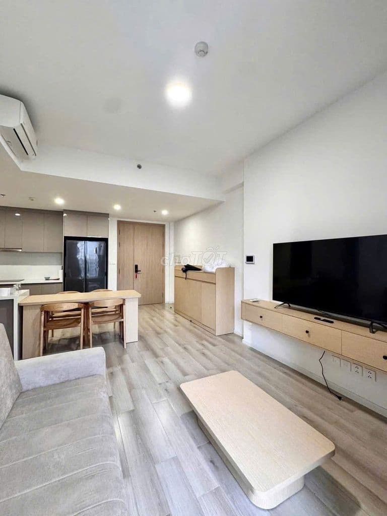 Căn Góc , View Lanmark 81/ 60m,2PN,shr, full nội thất 2ty4,vay 70%