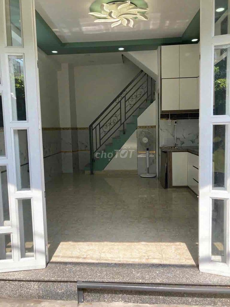 3Tầng Âu Dương Lân sau căn Mặt Tiền 4T5 sổ hồng riêng