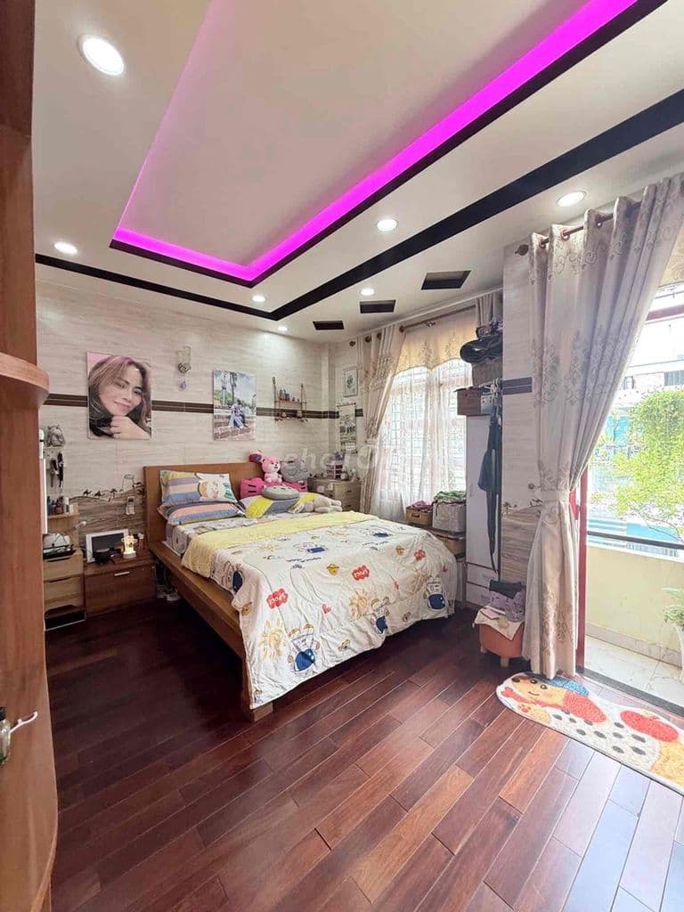 nhà ngay chợ phạm văn bạch 64 m² 4 tầng 6 tỷ hẻm ki h doanh - Ảnh 3
