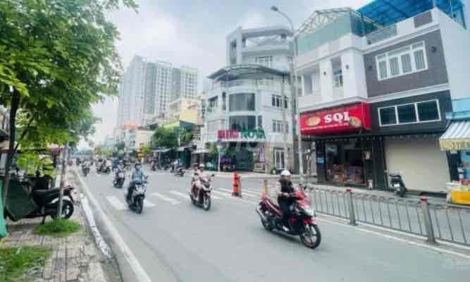 Mặt Tiền Hoà Bình , Tân Phú . 4m2 x 17m , 1 lầu - Ảnh 3