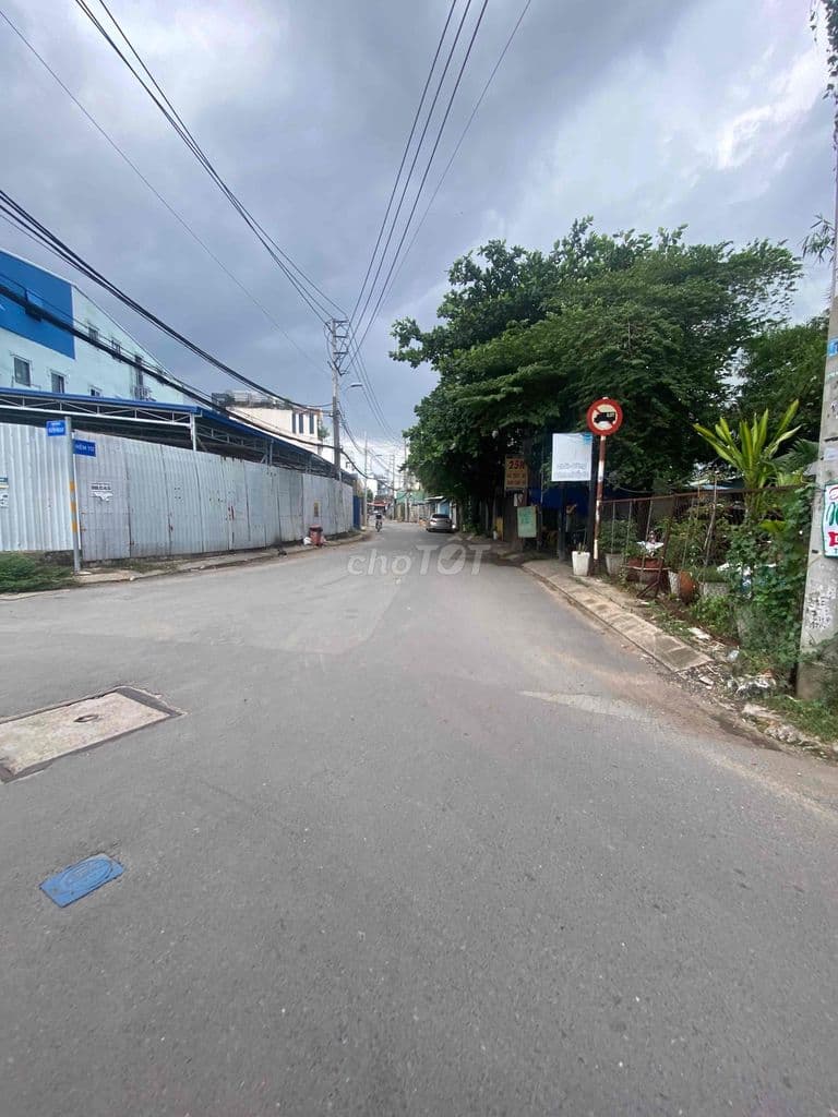 NHÀ 4 TẦNG HẼM 1/ ĐƯỠNG NGUYỄN VĂN GIÁP PHƯỜNG BÌNH TRƯNG ĐÔNG Q2 - Ảnh 3