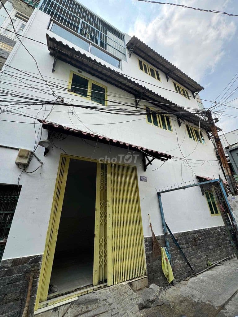 bán nhà ngang 8m8 hẻm 1/ Văn Thân p8 q6 ( này là Phường Bình Tiên)