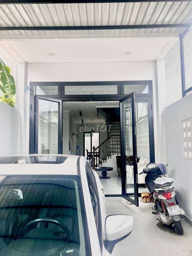 BÁN NHÀ MỚI - CÓ SÂN ĐẬU Ô TÔ MT ĐƯỜNG 882 - 7,3 TỶ - Ảnh 3