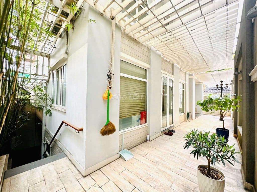 NGANG 10X16M 2 MẶT TIỀN TRƯỜNG SA- KHU PHAN XÍCH LONG 43 TỶ - Ảnh 2