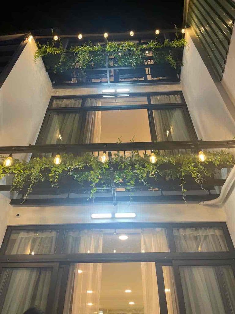 bán nhà 400 nguyễn trọng tuyển tân bình , 4 tầng 3pn 4wc giá 7ty9