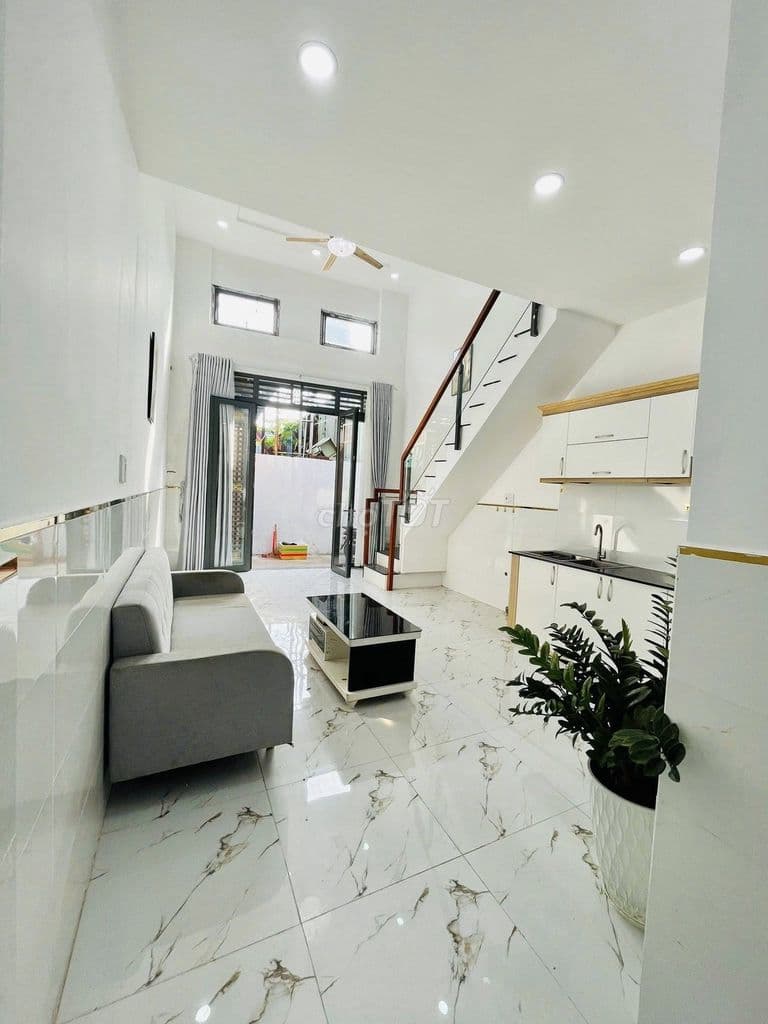 Nhà bán tại Bình Tân 41m2 giá 1ti680 giấy tờ sổ sách đầy đủ - Ảnh 2