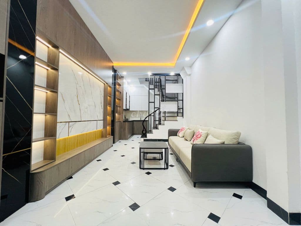 Tôi bán NHÀ TRƯƠNG ĐỊNH-Kim Đồng 6 T- 4PN - Ô tô - Kinh doanh VP- SĐCC - Ảnh 3