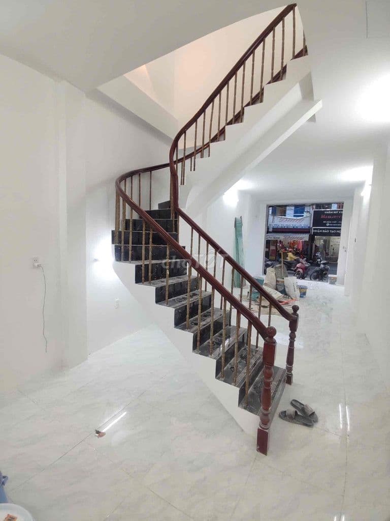 Bán nhà mặt tiền Đặng Chất kinh doanh cực sung - Ảnh 2