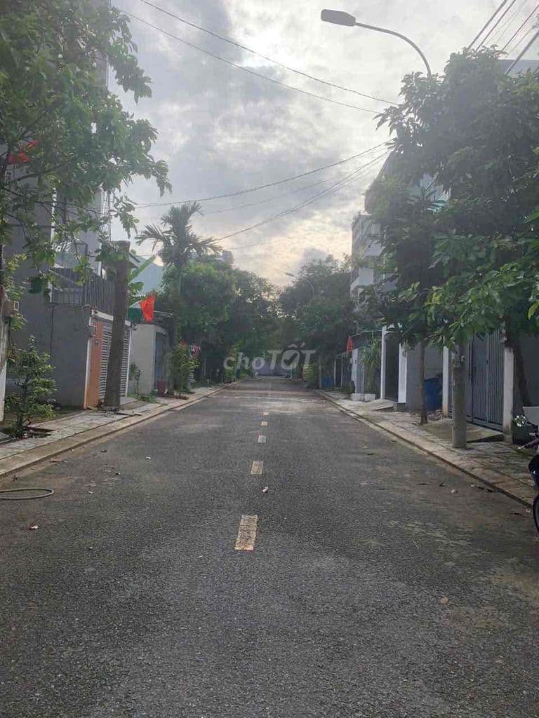 Bán đất đường 9m, Phường Long Trường Q9 giá 3,7 tỷ/74,5m2 - Ảnh 2