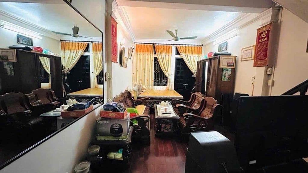 🏡 NHÀ ĐẸP PHỐ CÁT LINH – GẦN MẶT PHỐ – Ô TÔ – DÂN XÂY CHẮC CHẮN 🔥