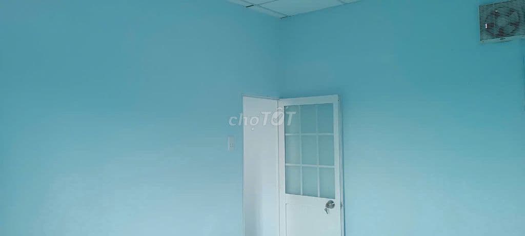Nhà mới, đường xe hơi thông, đối diện Phú Sinh - Cát Tường. - Ảnh 3