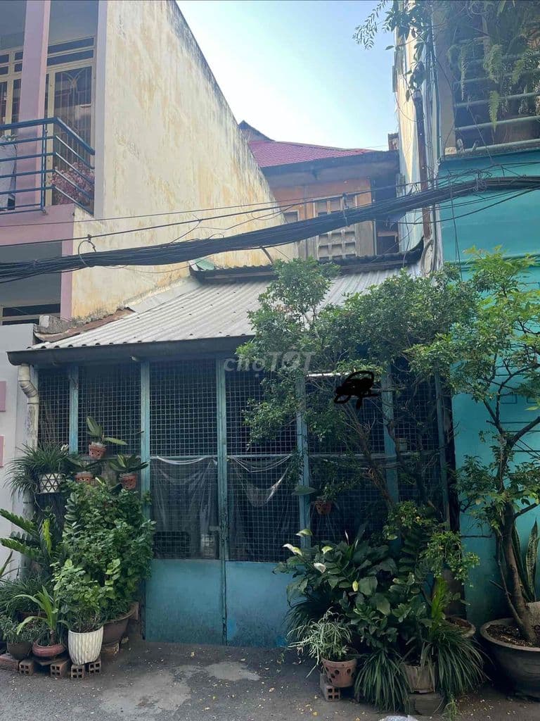 Bán nhà hẽm xe hơi 8m Trần Hưng Đạo