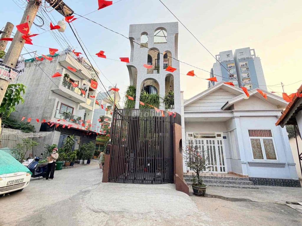 LÔ ĐẤT HẺM XH THÔNG ĐƯỜNG LÊ VĂN CHÍ - GẦN GA METRO - SP KỸ THUẬT