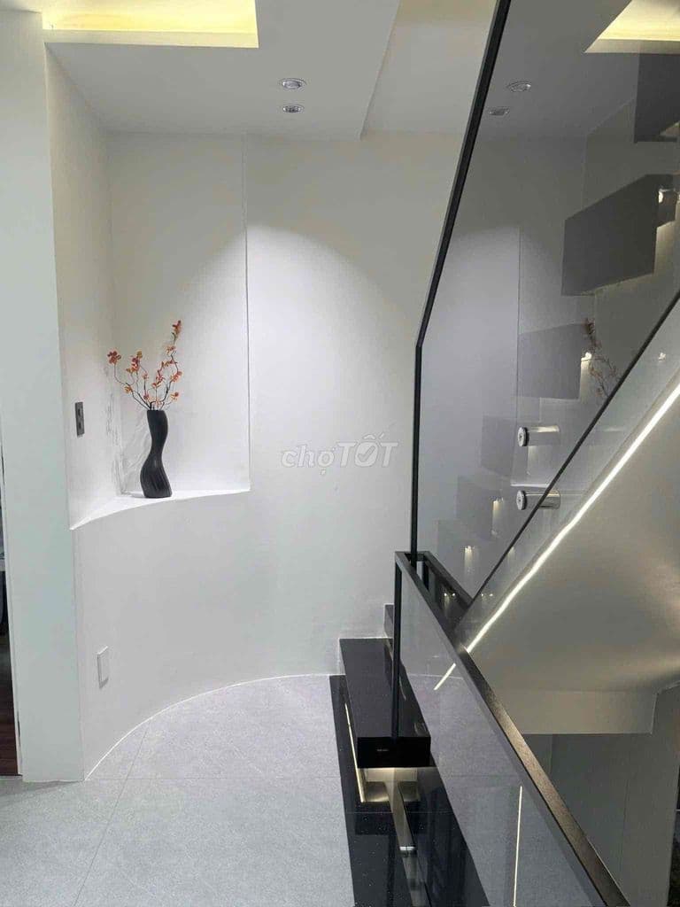 Siêu phẩm HXH 3/2 Q3 , 61m2 2PN Master , sổ hồng riêng , nhà báo sạch - Ảnh 3