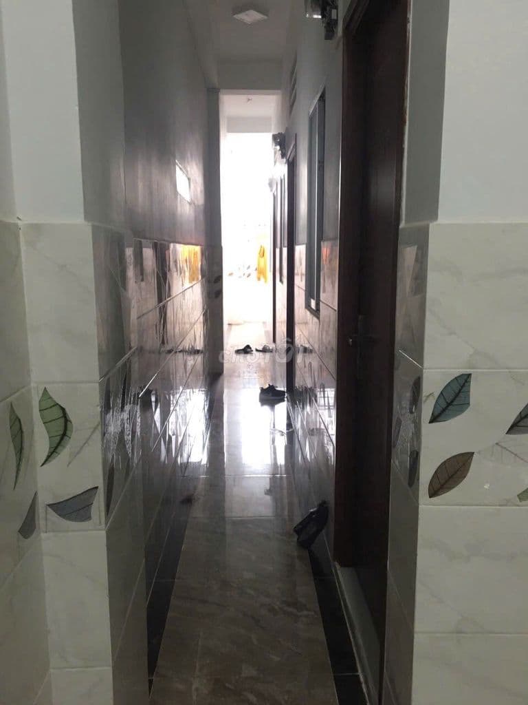 Nhà hẻm xe hơi đường bờ bao tân thắng DT 5x34 đúc 1 trệt 5 lầu ST - Ảnh 2