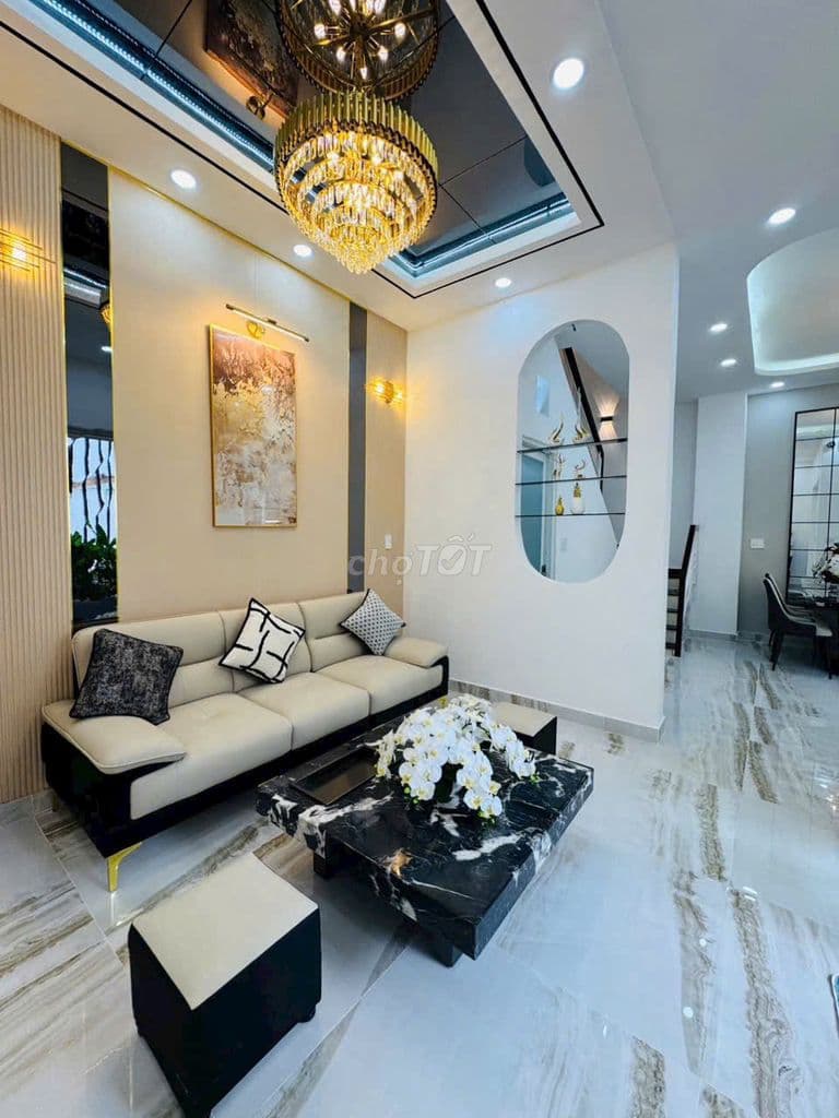 Nhà 4 tầng mặt tiền thục Âu Dương Lân P3-Q8 - Ảnh 3