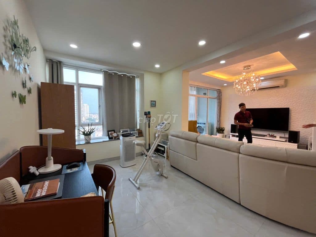 Bán căn hộ Thông tầng New Sài Gòn - DT 200m2 4PN hướng Đông Nam - Ảnh 2