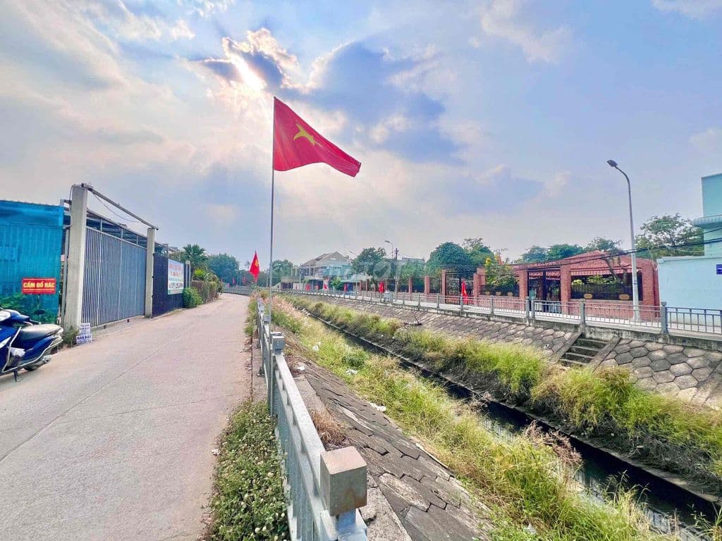 Bán lô đất 82m2 ngang 4.5m mặt tiền kinh doanh, gần trục Vườn Lài - Ảnh 2