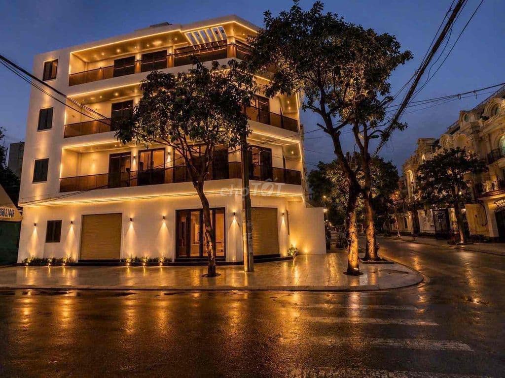 Bán Nhà Góc 2 MT Khu Ao Sen, Thang Máy, Gần Aeon Bình Tân