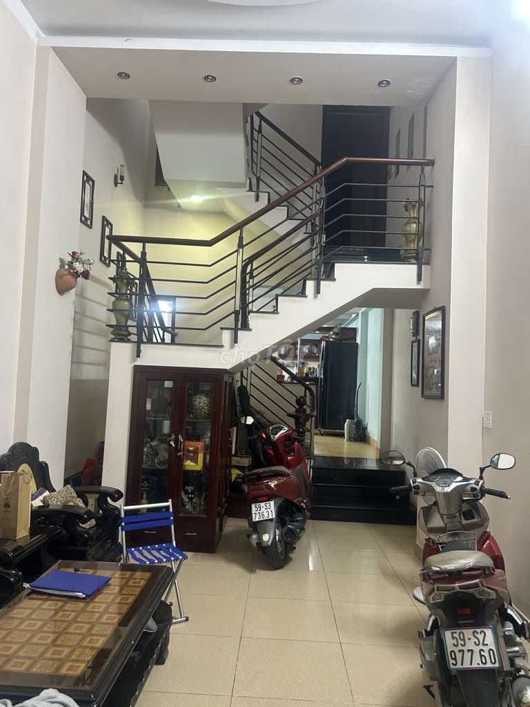 Bình Lợi, Bình Thạnh, ôtô vào nhà, 4 tầng, 6pn, 7wc, 3 balcon, sân thg - Ảnh 3