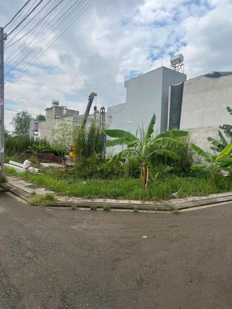 Hàng Ngộp. Siêu Rẻ. HXH Đường Trường Lưu. Long Trường. Quận 9.