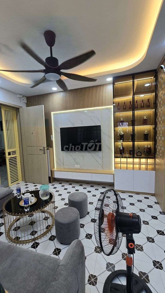 CÓ 102! Bán chung cư khu Hồ Tùng Mậu _ 55m*2pn full NT giá nhỉnh 4 tỷ. - Ảnh 2