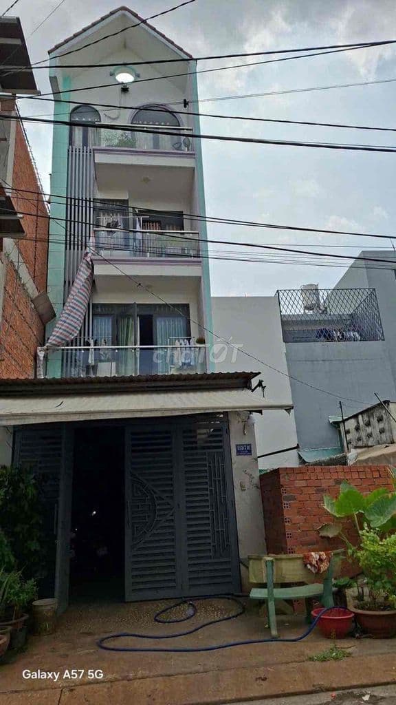 bán nhà 413/74c Lê Văn quới ngang 4,5x25 ..2 mặt tiền trước sau dg 12m - Ảnh 2