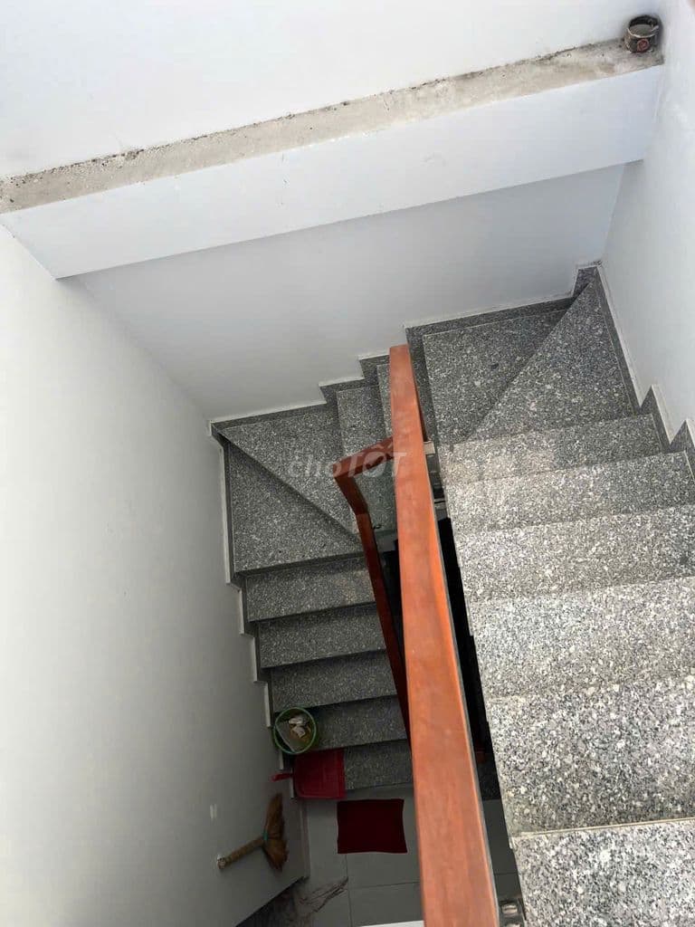 Bán nhà hẻm xe hơi KDC hiện hữu dân trí cao 1368 Lê Văn Lương, Nhà Bè.