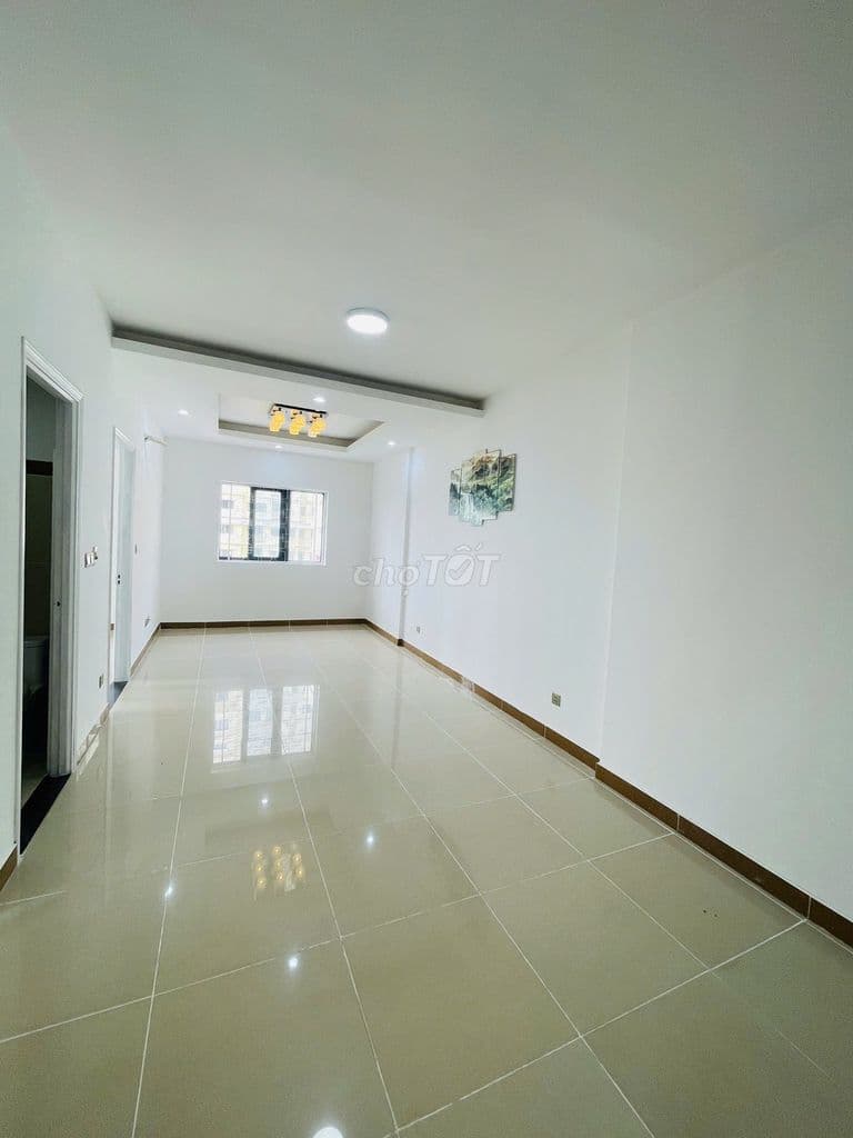 bán căn hộ Đức Khải, 61m2, 2pn, 2wc, căn góc . 3,3 tỷ sổ hồng riêng