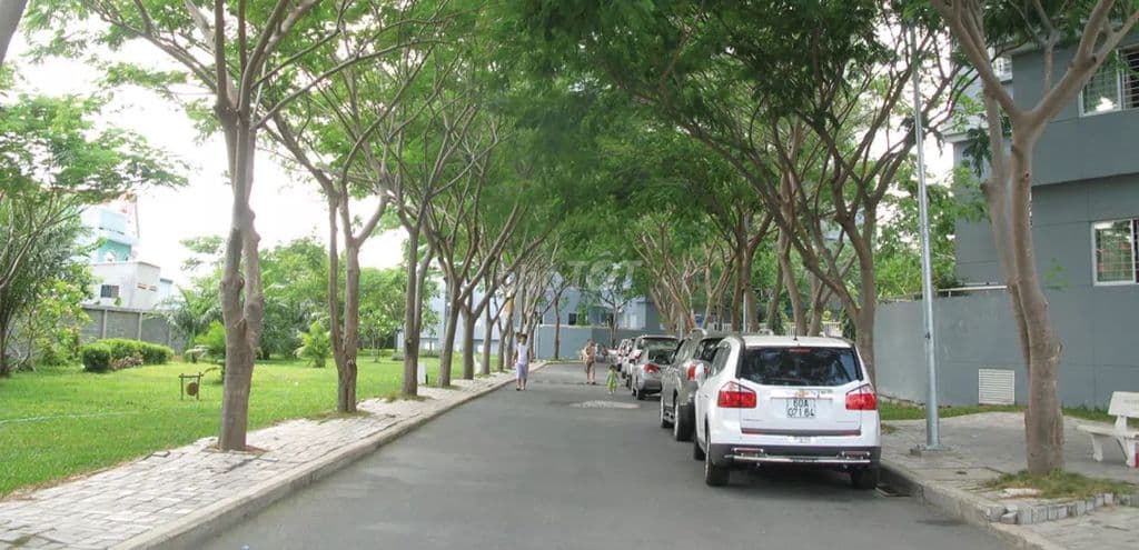 Bán 3pn2wc 87m2 PHÚ MỸ THUẬN - Giá bán: 2.45 tỷ. Khu siêu thoáng mát - Ảnh 2