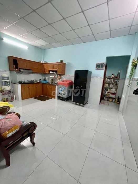 HXH thông Khu Lê Văn Quới - 2 tầng 64m2 tiện xây mới - Chỉ 3.4 tỷ - Ảnh 2