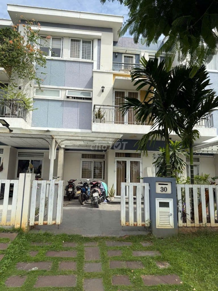 Biệt Thự Rosita Khang Điền, đường nội bộ 15m, 3 tầng, 5x23, 8.xx tỷ