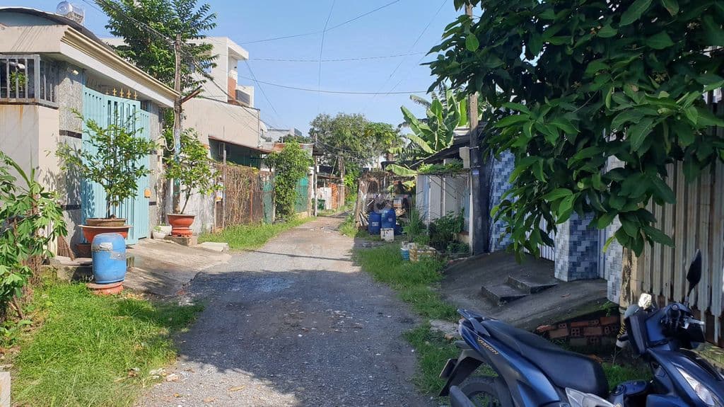 HOT- Nhà vườn 7m x 25m, gần ngã 4 Giếng Nước 2/Trần Văn Mười Hóc Môn - Ảnh 2