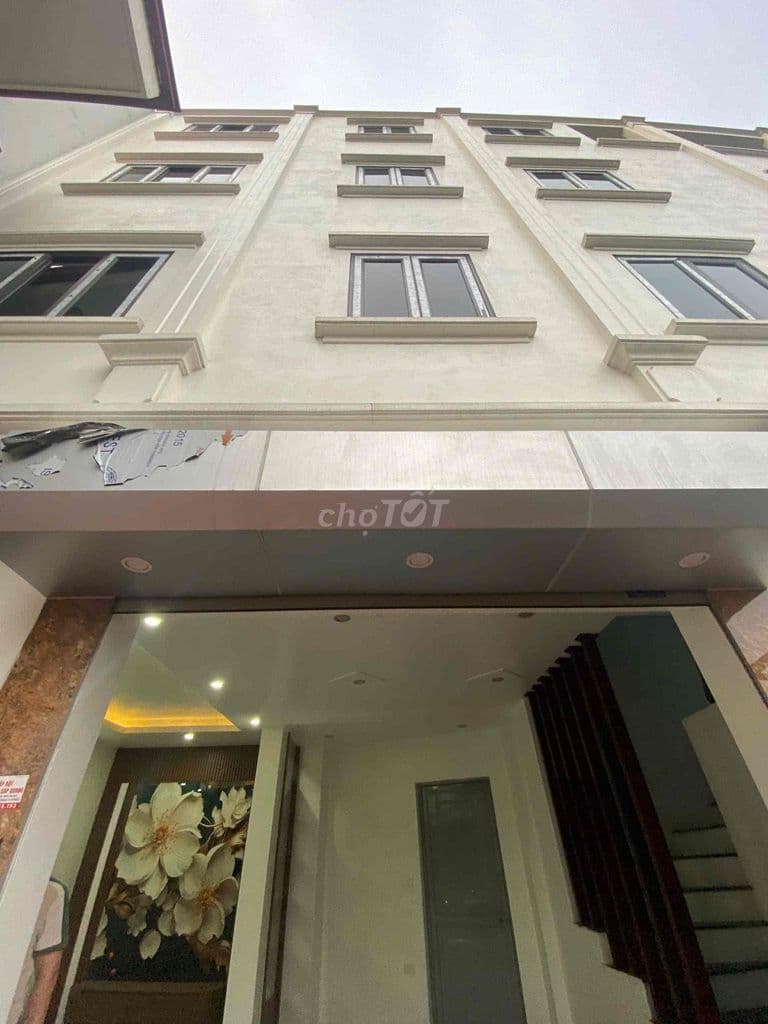 NHÀ LÔ GÓC 4 TẦNG MỚI X 50m2 , GẦN VÀNH ĐAI 3.5 , GA METRO NHỔN