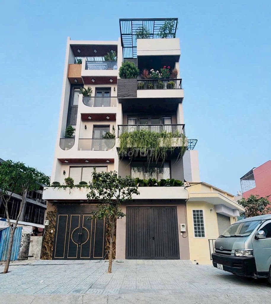 Nhà mặt tiền kinh doanh Thạnh Lộc 31, XD 4lầu có thang máy hiện đại