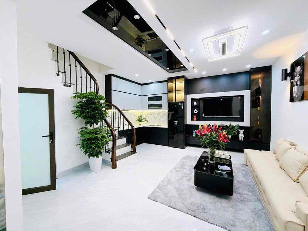 SIÊU PHẨM MINH KHAI – NHÀ MỚI KÍNH KOONG – NỘI THẤT XỊN SÒ – VỀ Ở NGAY - Ảnh 2