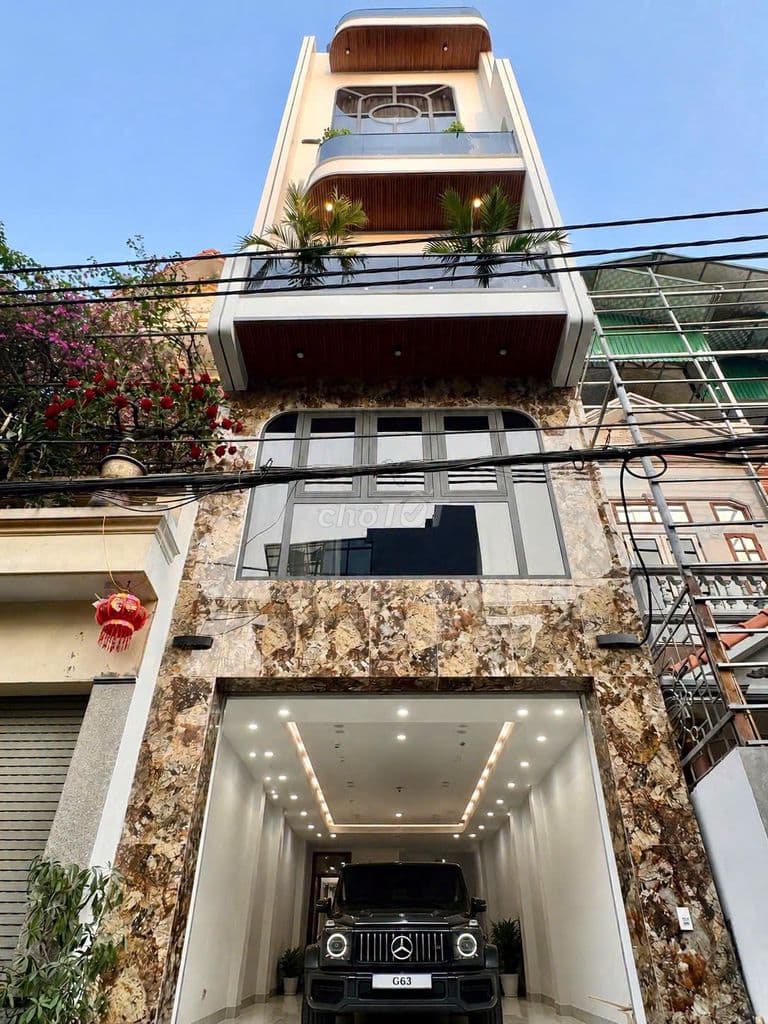 bán nhà phố trạm long biên full nội thất