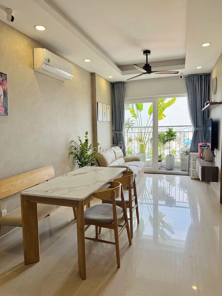 Bán gấp căn hộ Moonlight Residences 2PN full nội thất tầng đẹp
