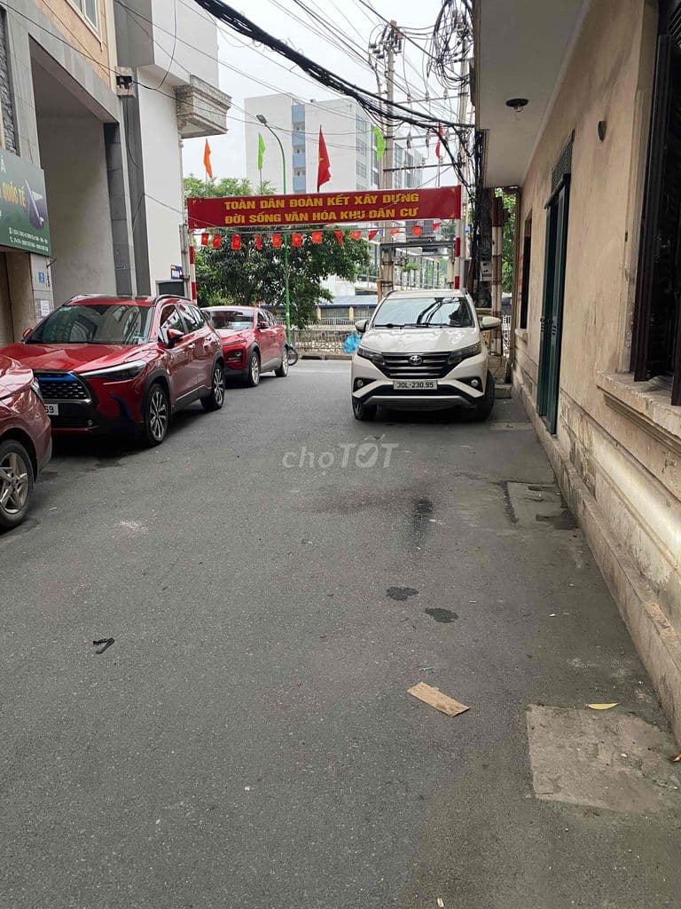 Trung Tâm Thanh Xuân 43m giá 6,9 tỷ