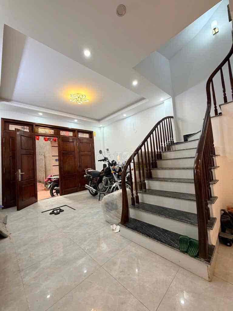 Nhà tôi Bán nhà xây còn mới, 5 tầng, 4 ngủ , đường thông hè thoáng - Ảnh 2