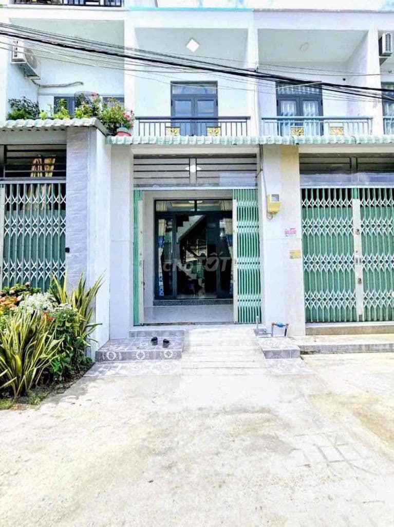Bán nhà hẻm xe hơi Huỳnh Tấn Phát Nhà Bè