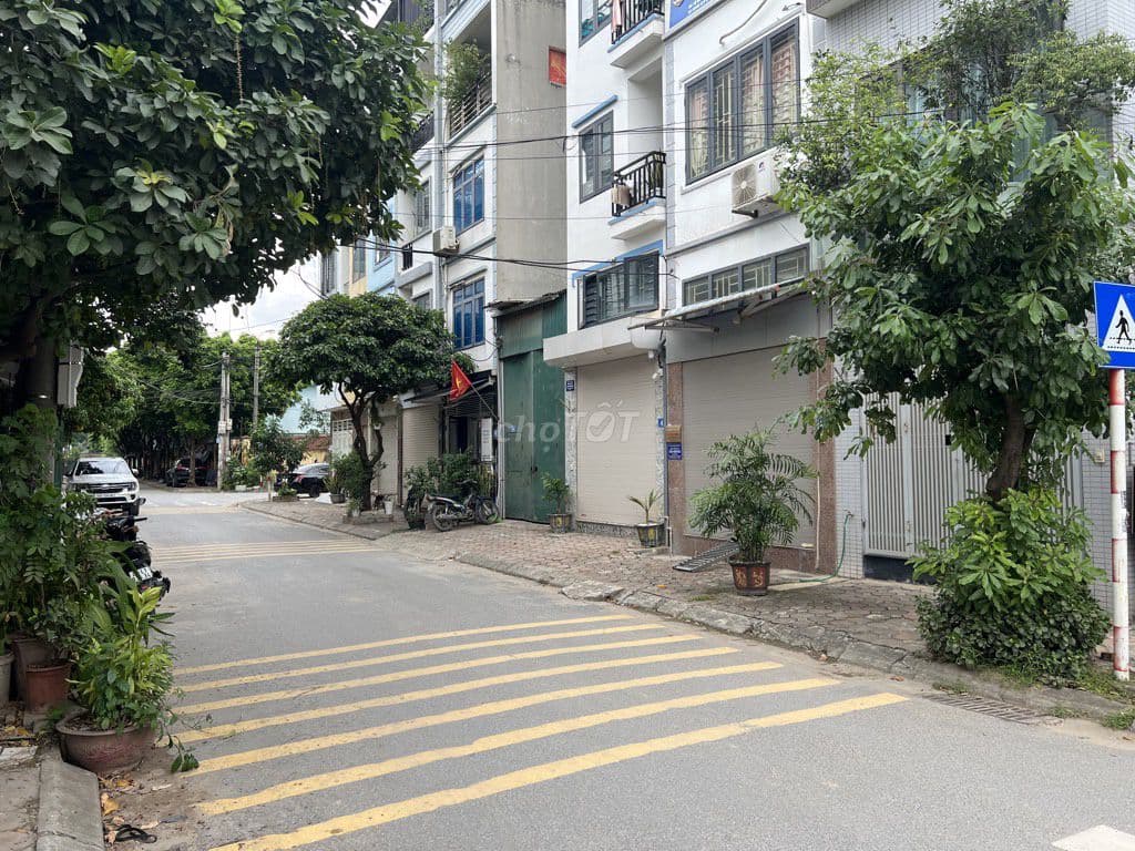 ĐẤT ĐÔNG NGẠC- PHÂN LÔ VỈA HÈ Ô TÔ TRÁNH TRƯỚC NHÀ- GẦN TRƯỜNG, CHỢ. - Ảnh 2