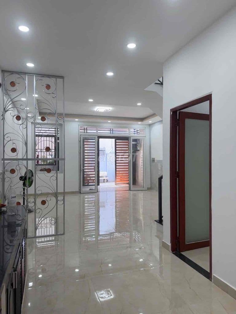 Bán nhà Bình Tân Đường Số 6/ ngã tư bốn xã 5,3m X 12m 2 Lầu 3pn mới - Ảnh 3