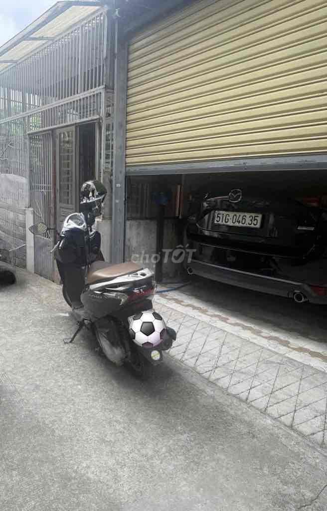 4.7 tỷ-2 tầng-3pn- gần đại học luật- cầu ông dầu-hẻm 4m